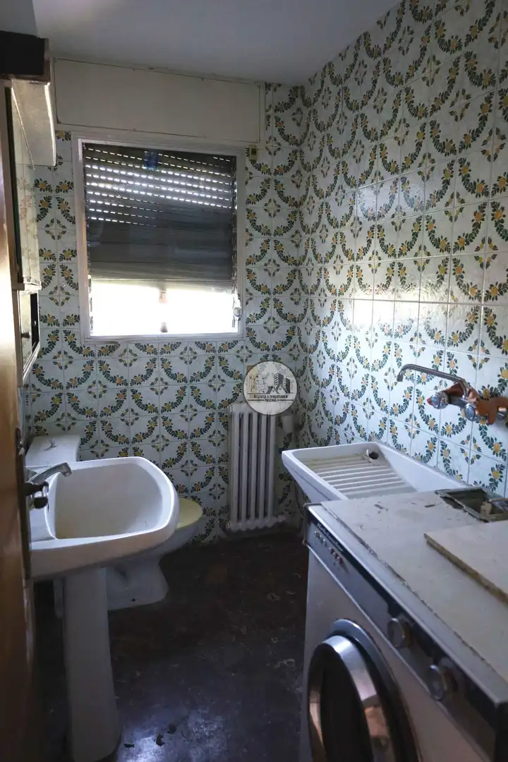 Baño de Casa o chalet en venta en Híjar con Calefacción, Jardín privado y Terraza