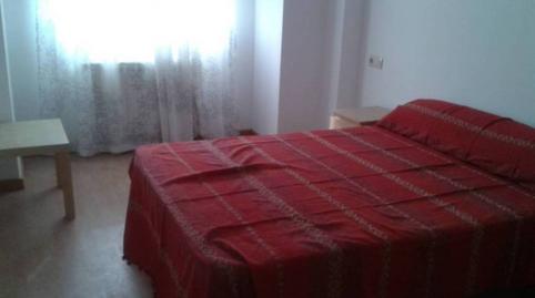 Foto 4 de Apartament en venda a Hospital,  Albacete Capital