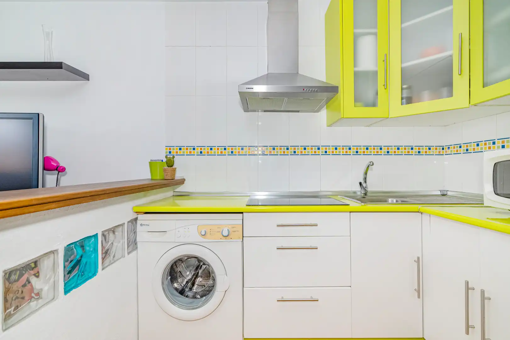 Kitchen of Flat for sale in Las Gabias  with Storage room and Furnished