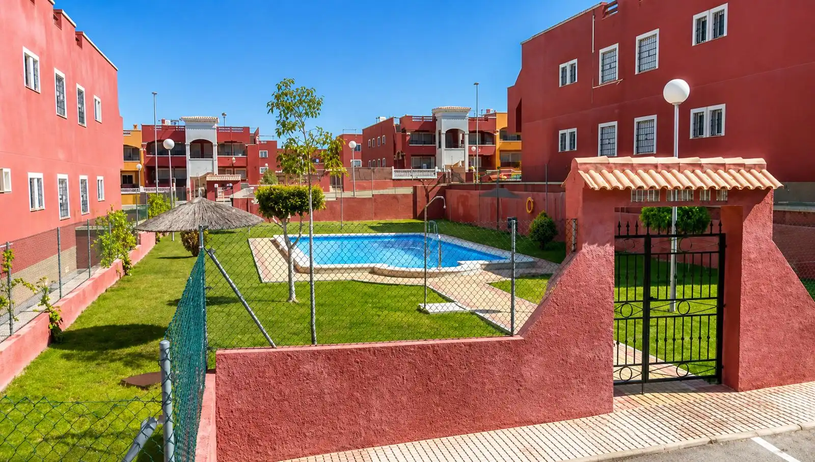 Adosado con piscina en venta en N/A, imagen 15