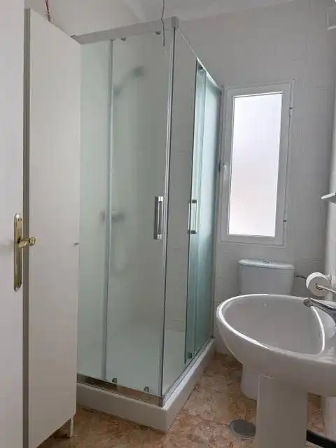 Baño de Piso en venta en Murcia con Terraza y Trastero
