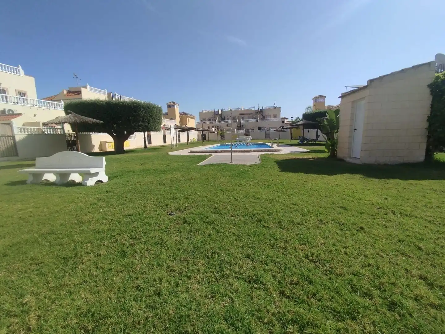 Jardí de Apartament en venda en Orihuela amb Aire condicionat, Calefacció i Jardí privat