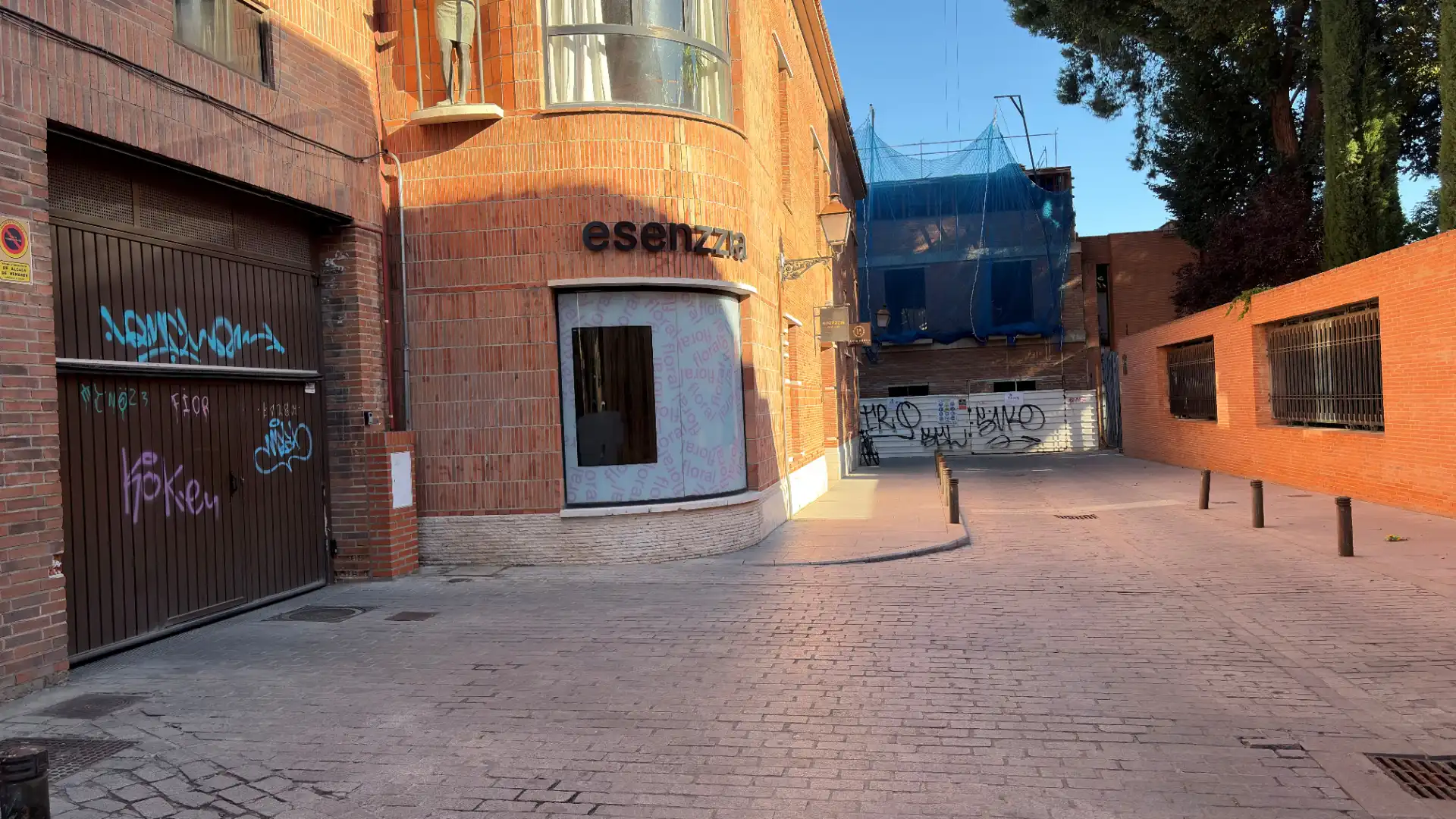 Vista exterior de Garaje de alquiler en Alcalá de Henares