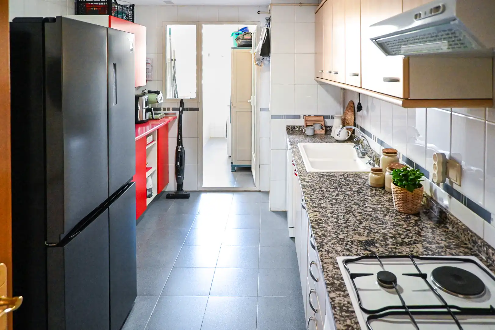 Kitchen of Flat for sale in Valencia  with Air Conditioner, Terrace and Swimming Pool
