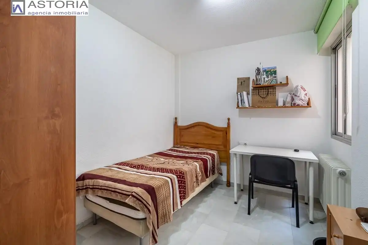 Flat with lift for sale in Calle GUARNON, imagen 24