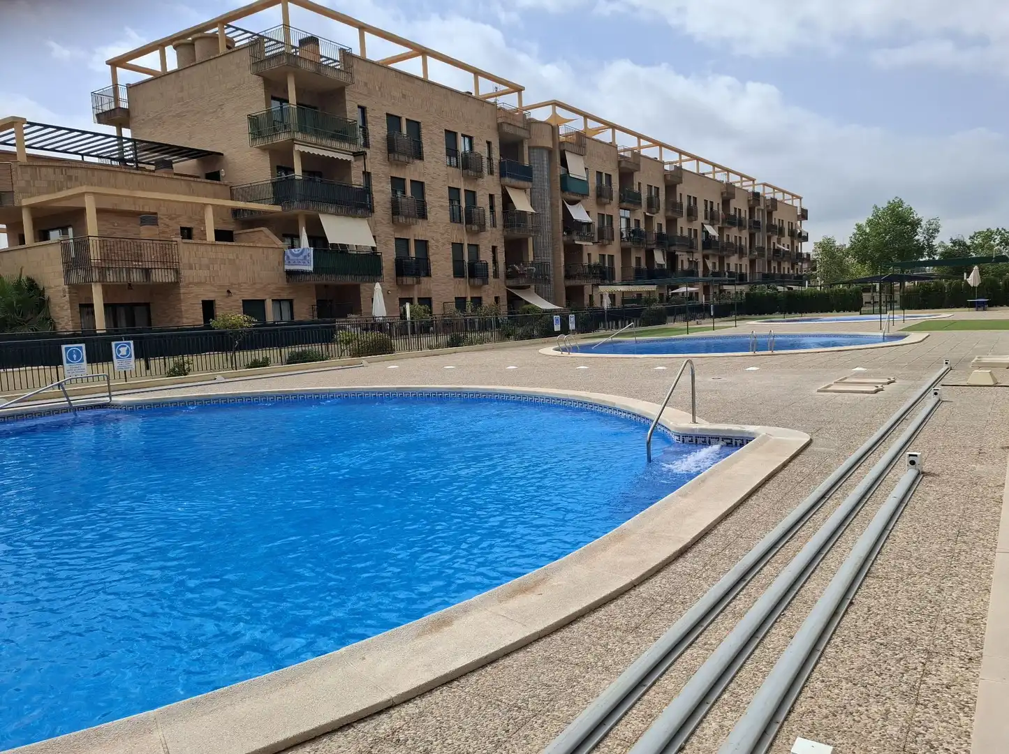 Schwimmbecken von Wohnungen zum Verkauf in Villanueva del Río Segura mit Abstellraum und Gemeinschaftspool