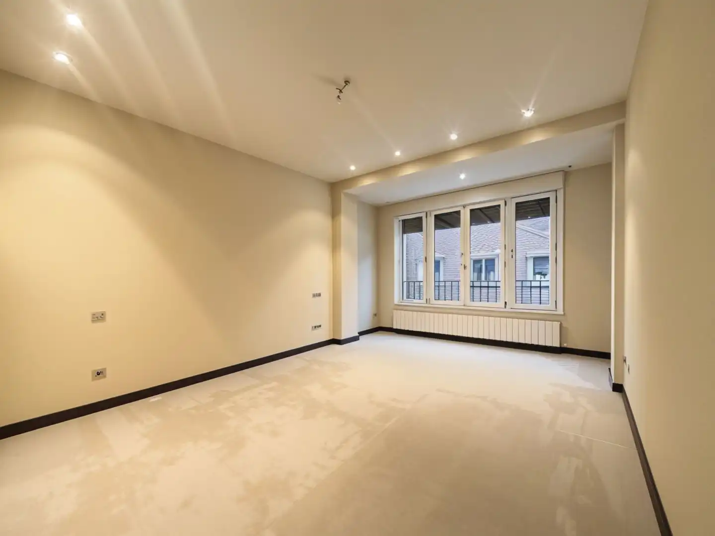 Piso en venta en Zaragoza con Aire acondicionado, Calefacción y Trastero