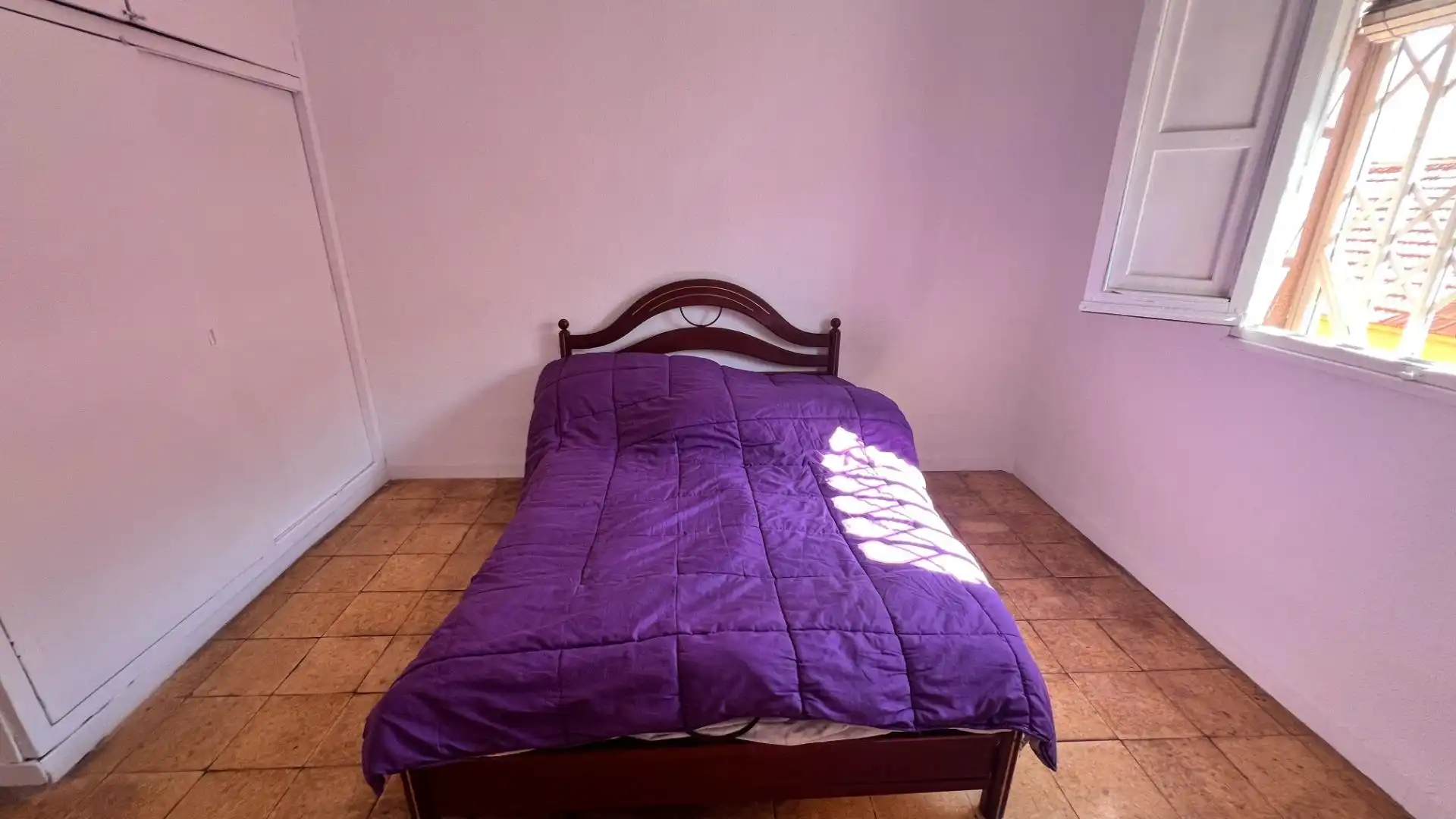 Habitación de Piso en venta en Murcia con Balcón