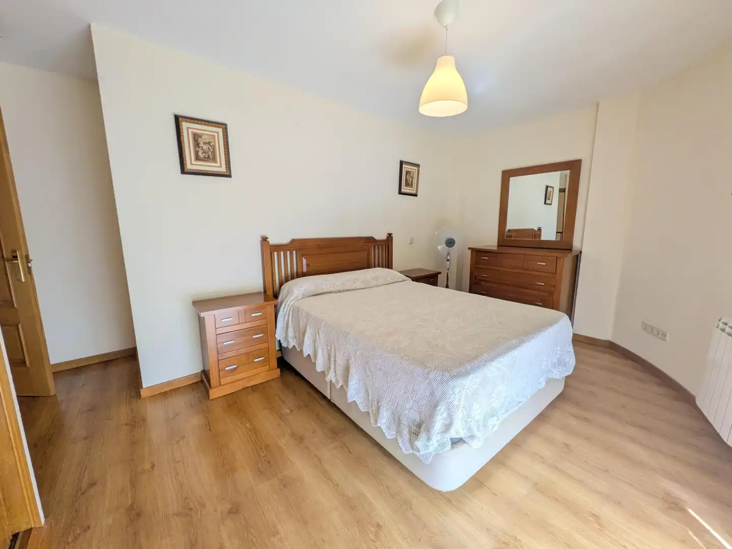 Bedroom of Detached homes for sale in Corpa, Madrid