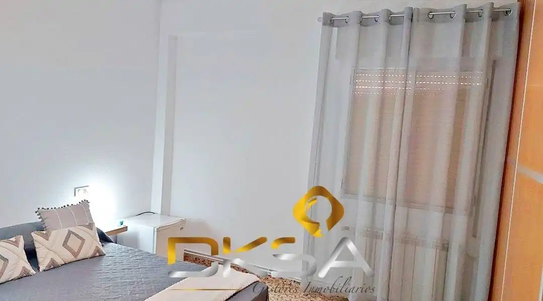 Dormitori de Pis en venda en Vila-real amb Calefacció, Traster i Moblat
