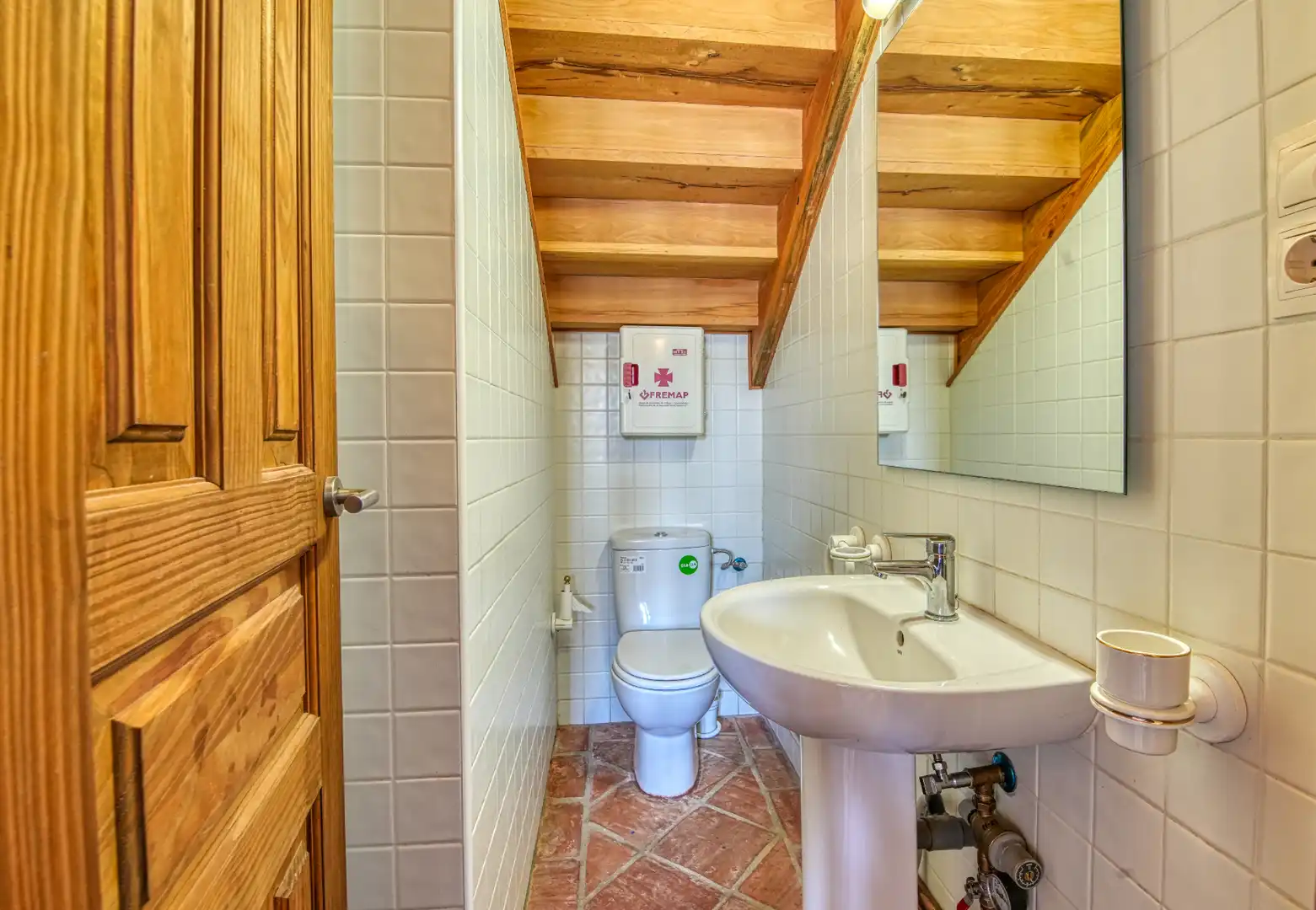 Baño de Casa adosada en venta en Gotarrendura con Calefacción, Amueblado y Jacuzzi