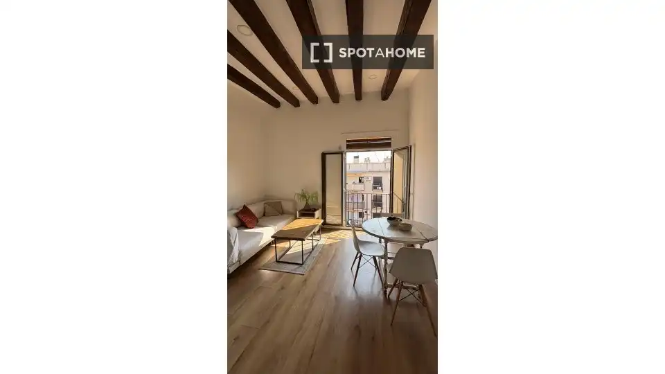 Fotografía del inmueble reportado: 1.100 €/mes — El Raval, Barcelona