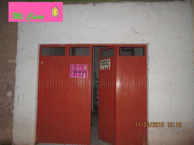 Local comercial en Alquiler en Plaza de Toros - Barón de Warsage