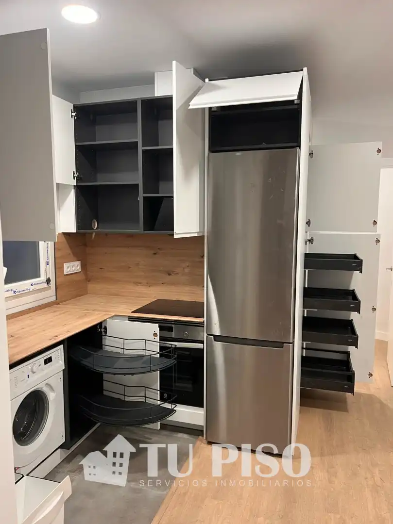 Cuina de Pis en venda en Madrid amb Aire condicionat i Calefacció