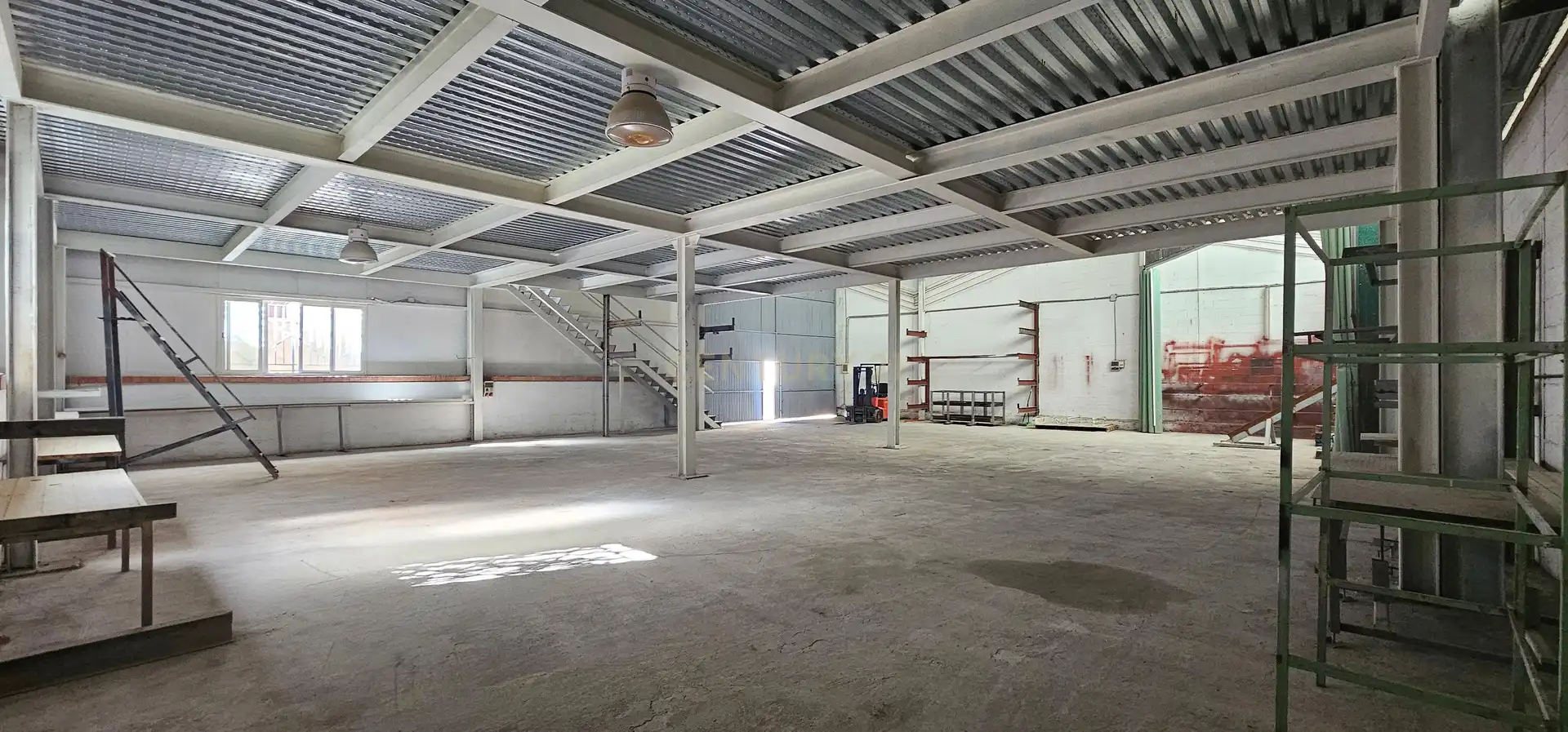 Edificio en venta en Gójar