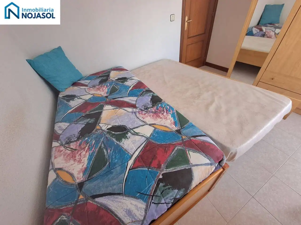 Habitación de Piso de alquiler en Noja con Terraza y Amueblado