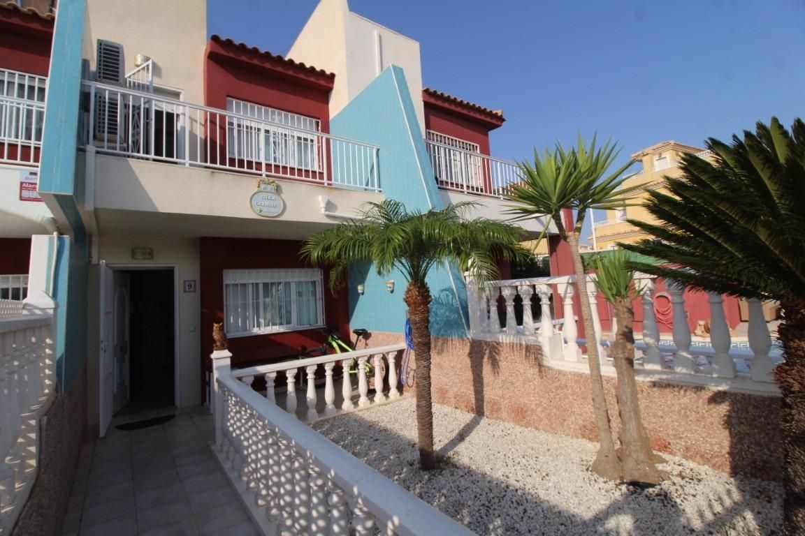 Casa adosada en venda a Calle Monte Perdido, Los Balcones - Los Altos, Torrevieja