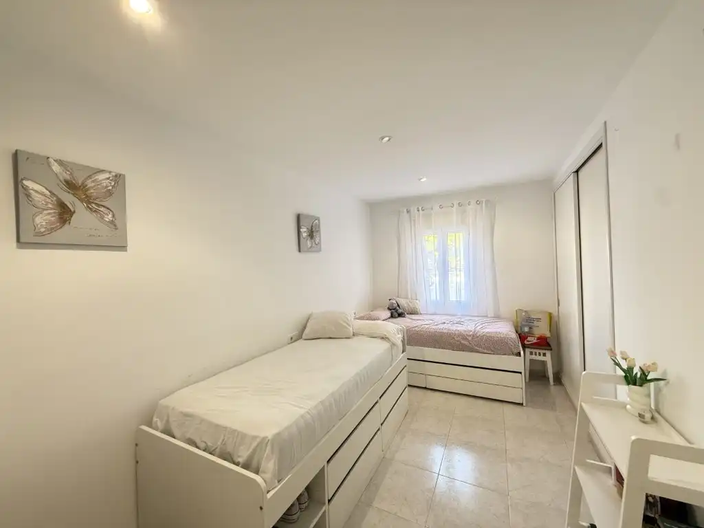 Habitación de Planta baja en venta en Muro