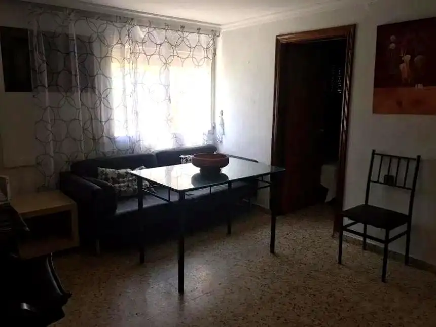 Sala d'estar de Pis de lloguer en Sevilla amb Aire condicionat