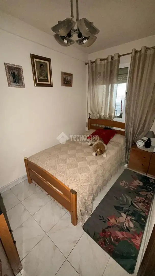 Schlafzimmer von Wohnung zum Verkauf in Madrid mit Klimaanlage und Balkon