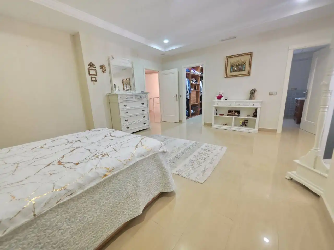 Bedroom of Houses for sale in Chiclana de la Frontera  with Terrace and Swimming Pool