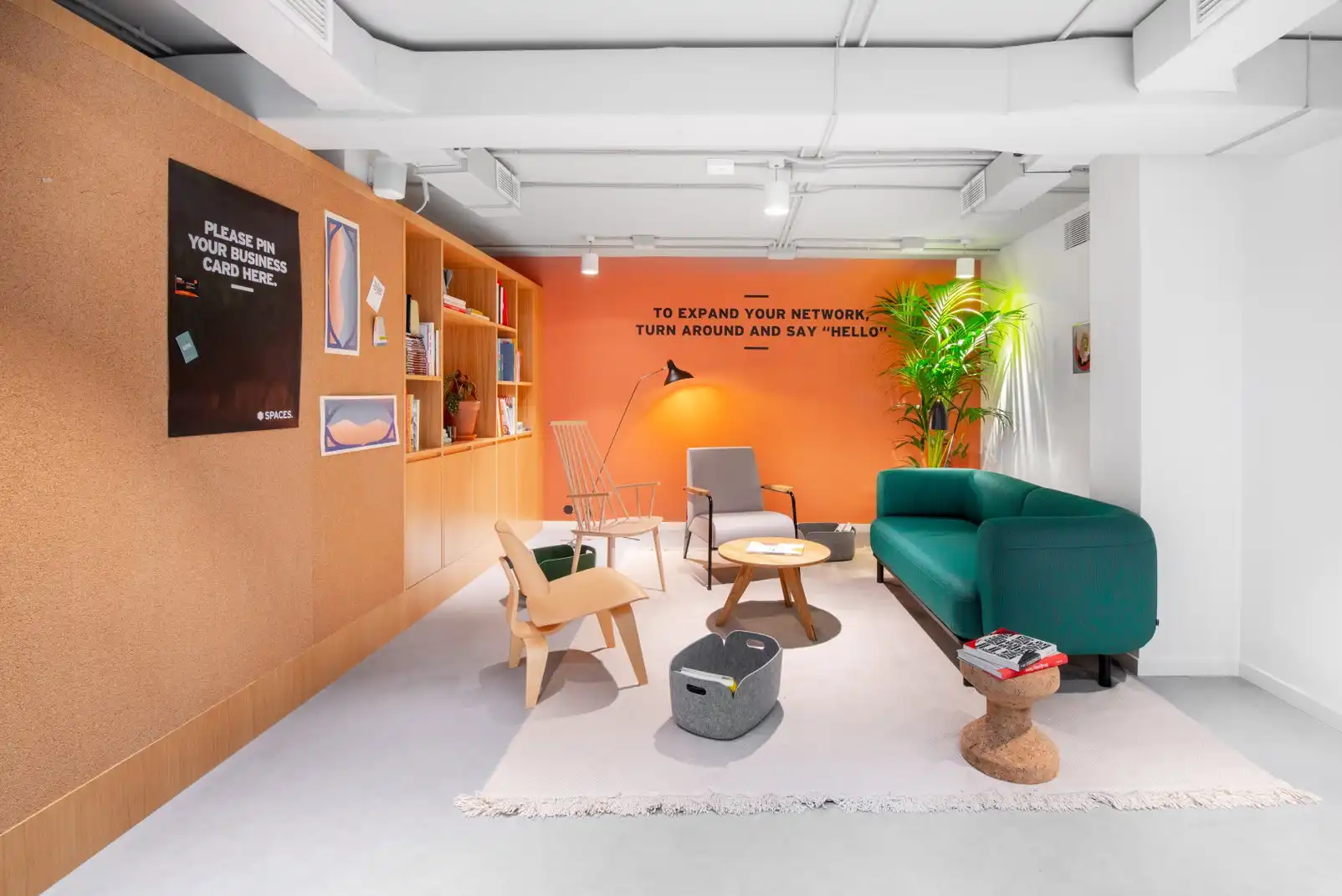 Sala de estar de Oficina de alquiler en Madrid con Aire acondicionado, Calefacción y Amueblado