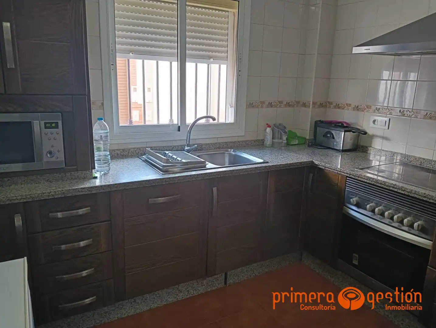 Cocina de Casa o chalet en venta en Lora del Río con Aire acondicionado