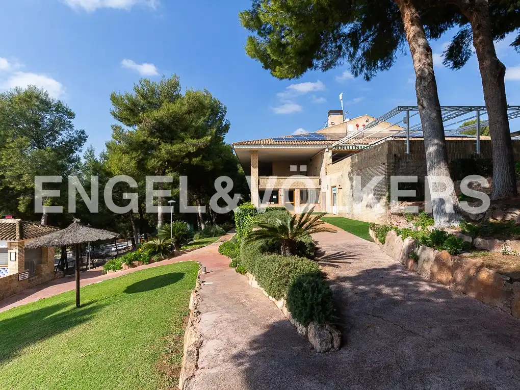 Haus mit Pool zum Verkauf in Carrer Serra Mariola, imagen 35