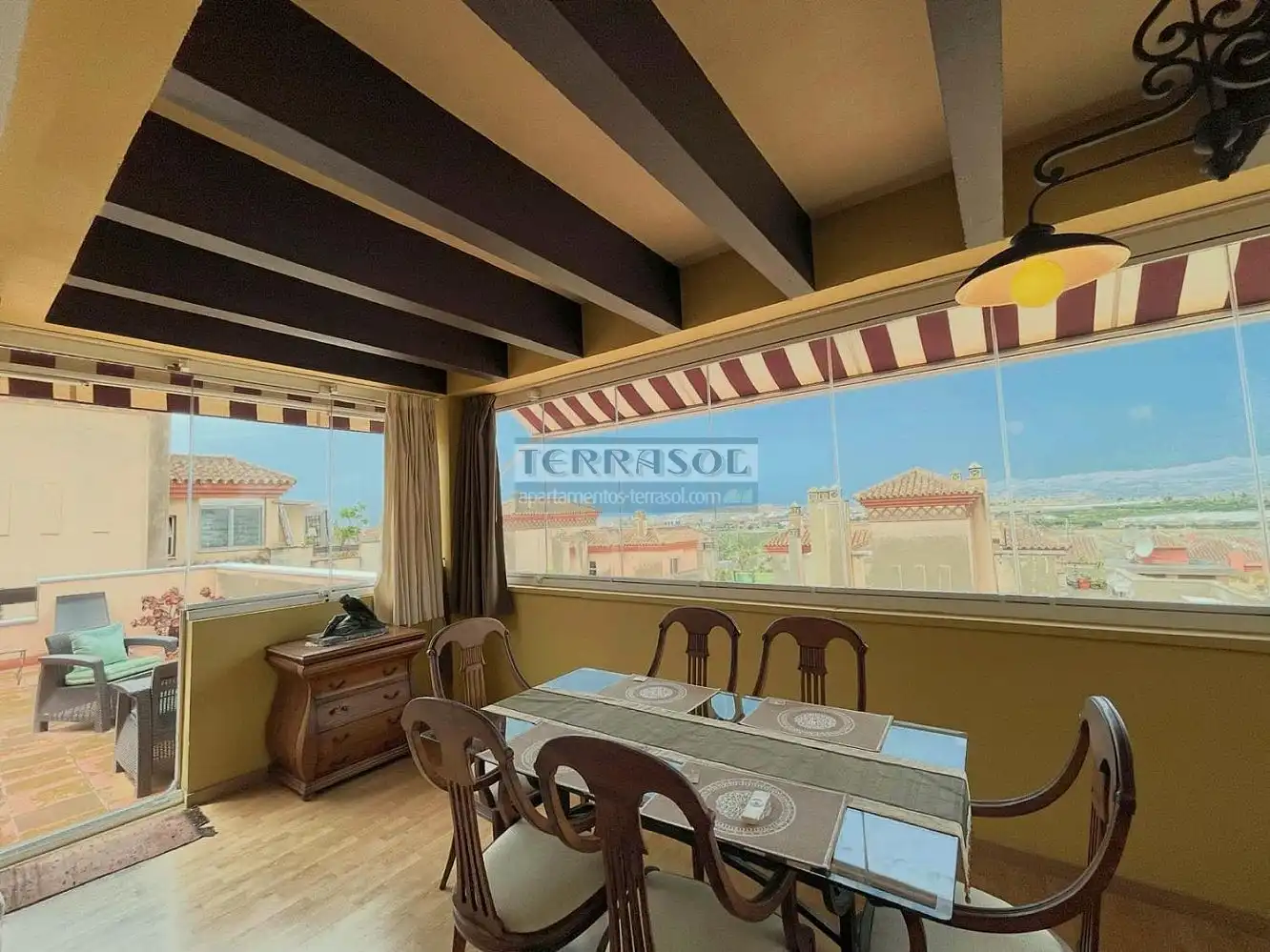 Terraza de Ático en venta en Vélez-Málaga con Aire acondicionado, Calefacción y Jardín privado