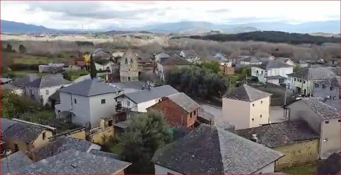 Exterior view of Country homes for sale in Arganza  with Heating and Balcony