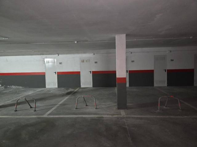 Garaje en Venta en Calle Emiliano Alonso Sanchez Lomba en Puebla de Lillo