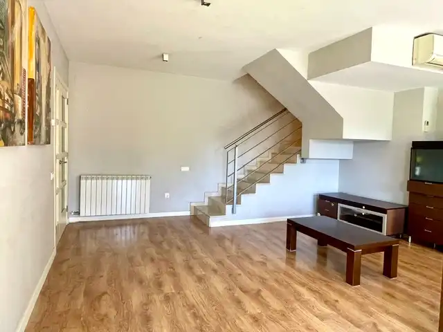 Duplex con terrazza in vendita a Carrer Llevant, imagen 3