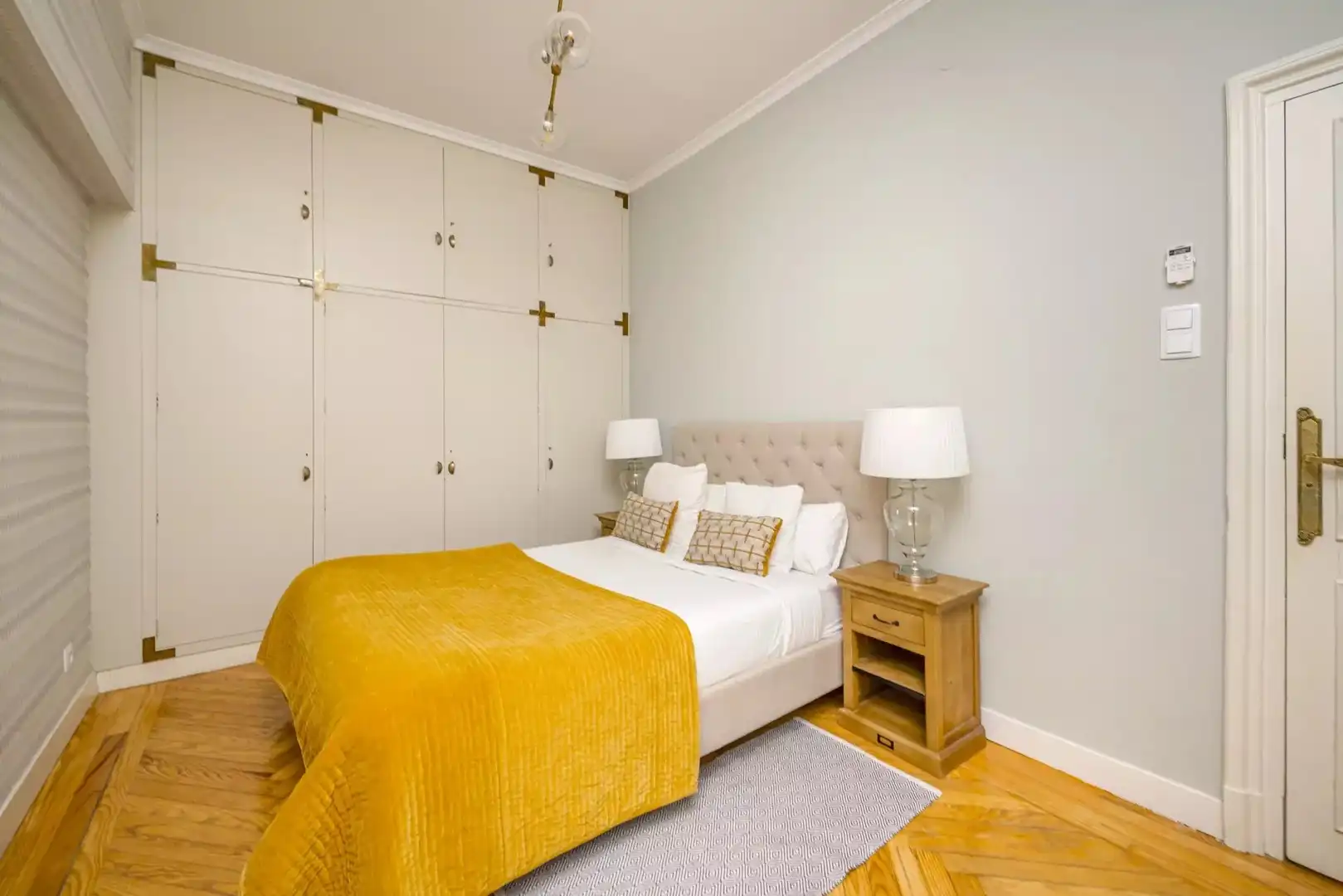 Bedroom of Flat for rent in Madrid  with Air Conditioner, Heating and Terrace