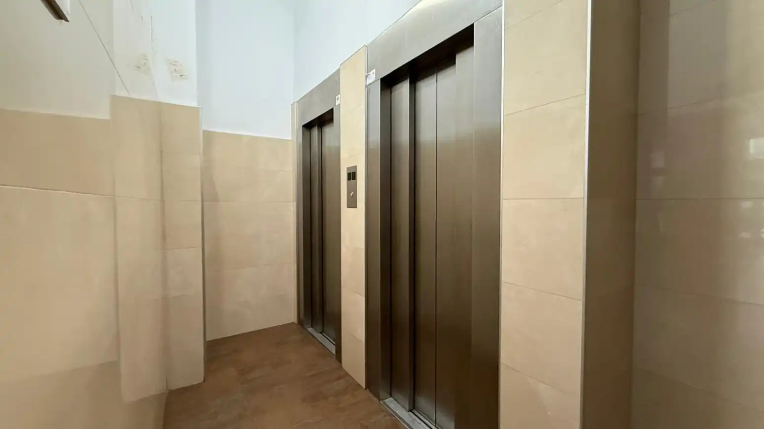 Local comercial de lloguer a Muriedas, imagen 15