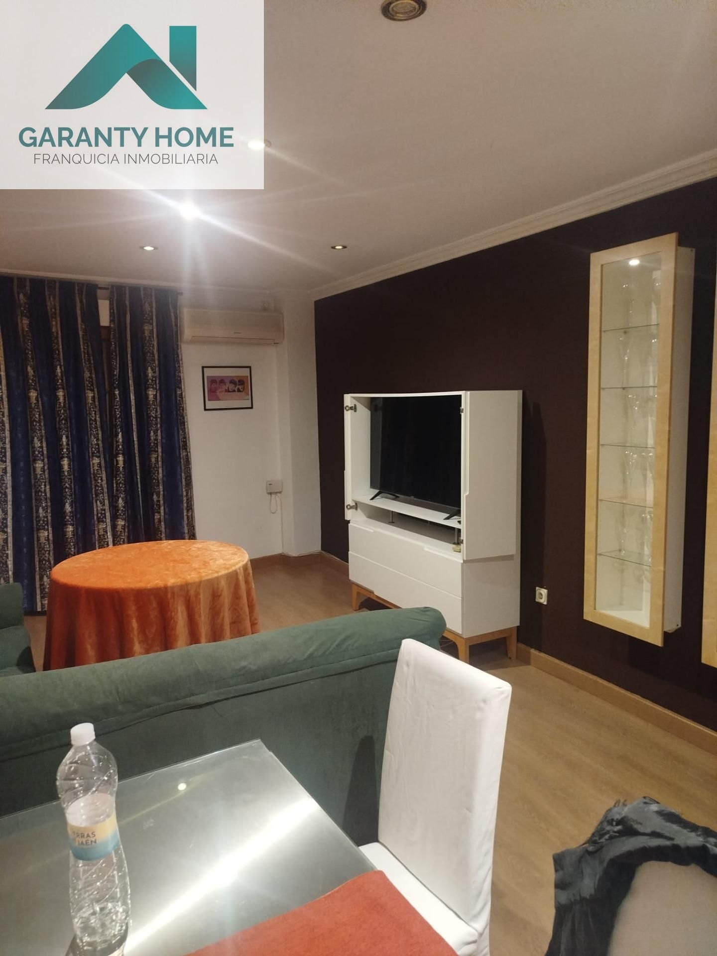 Living room of Flat for rent in  Jaén Capital  with Air Conditioner and Furnished