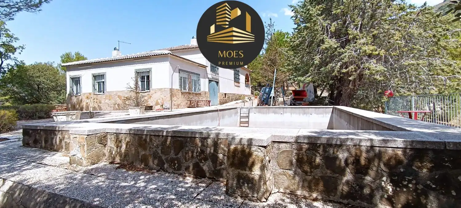 Villa avec piscine à vendre à Los Villares