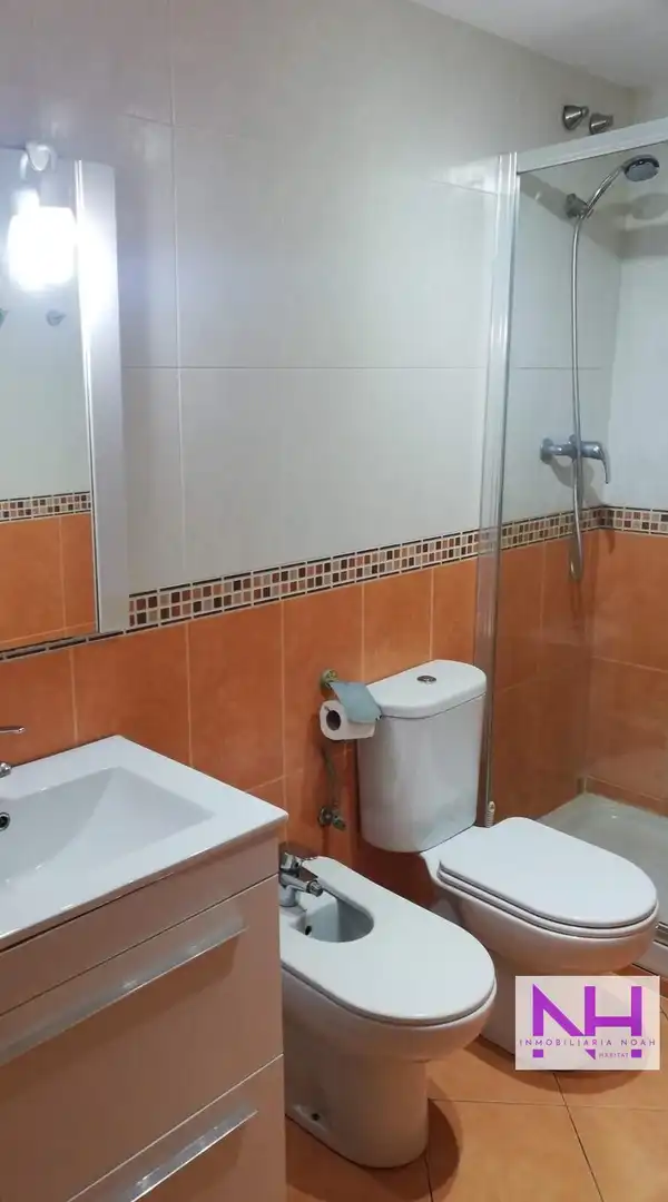Baño de Piso en venta en Sueras / Suera con Piscina comunitaria