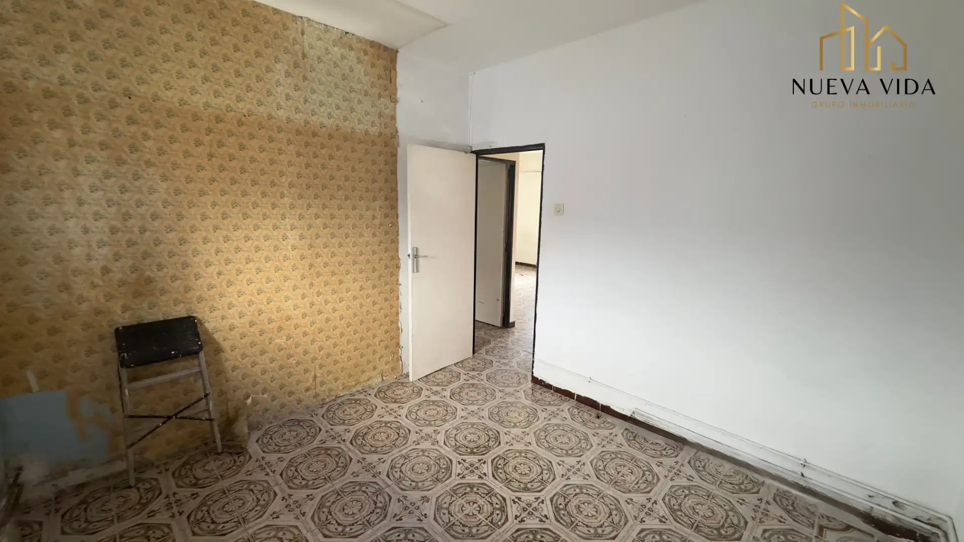 Flat for sale in Sevilla  with Terrace