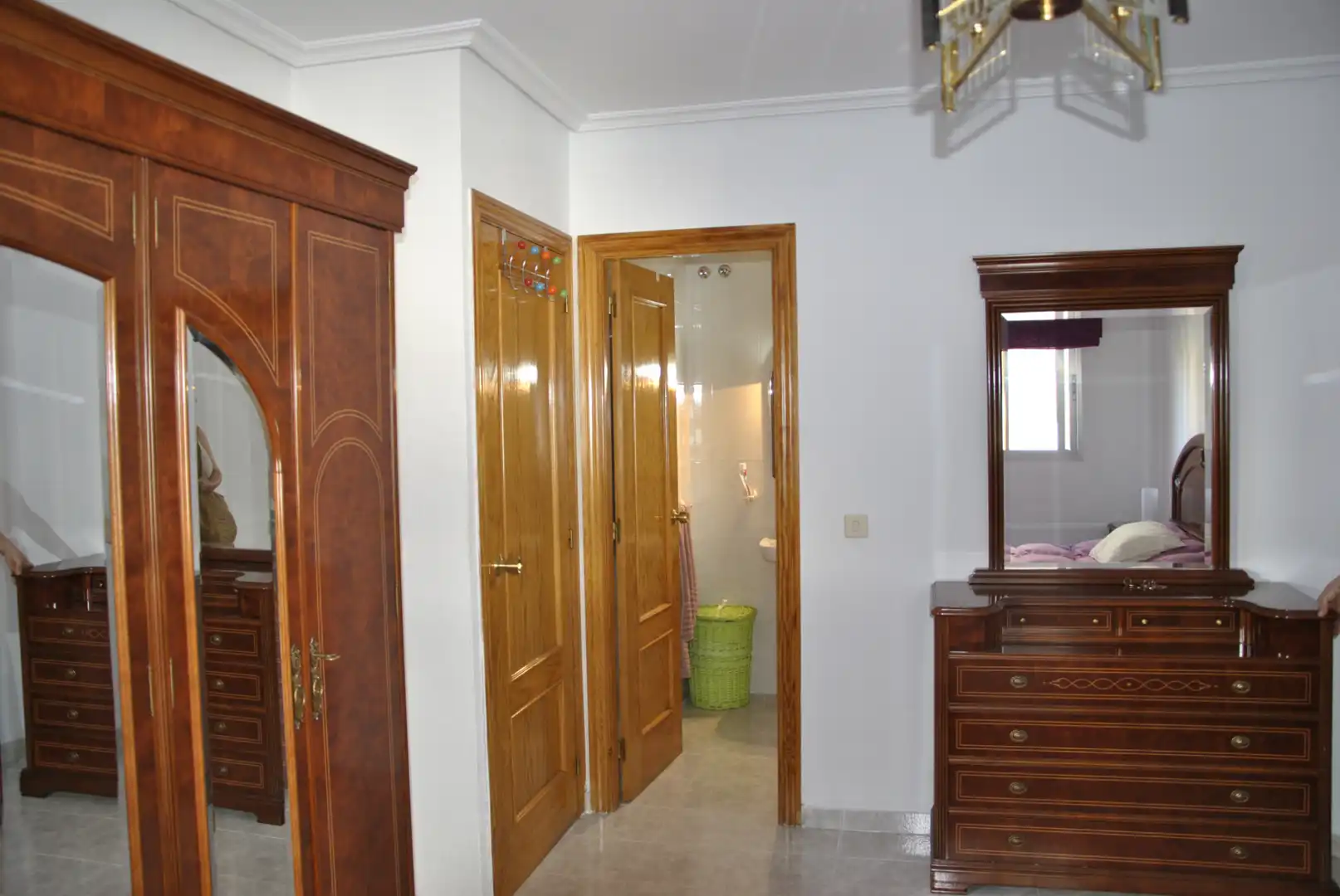 Wohnung zur Miete in Plasencia mit Klimaanlage, Heizung und Terrasse