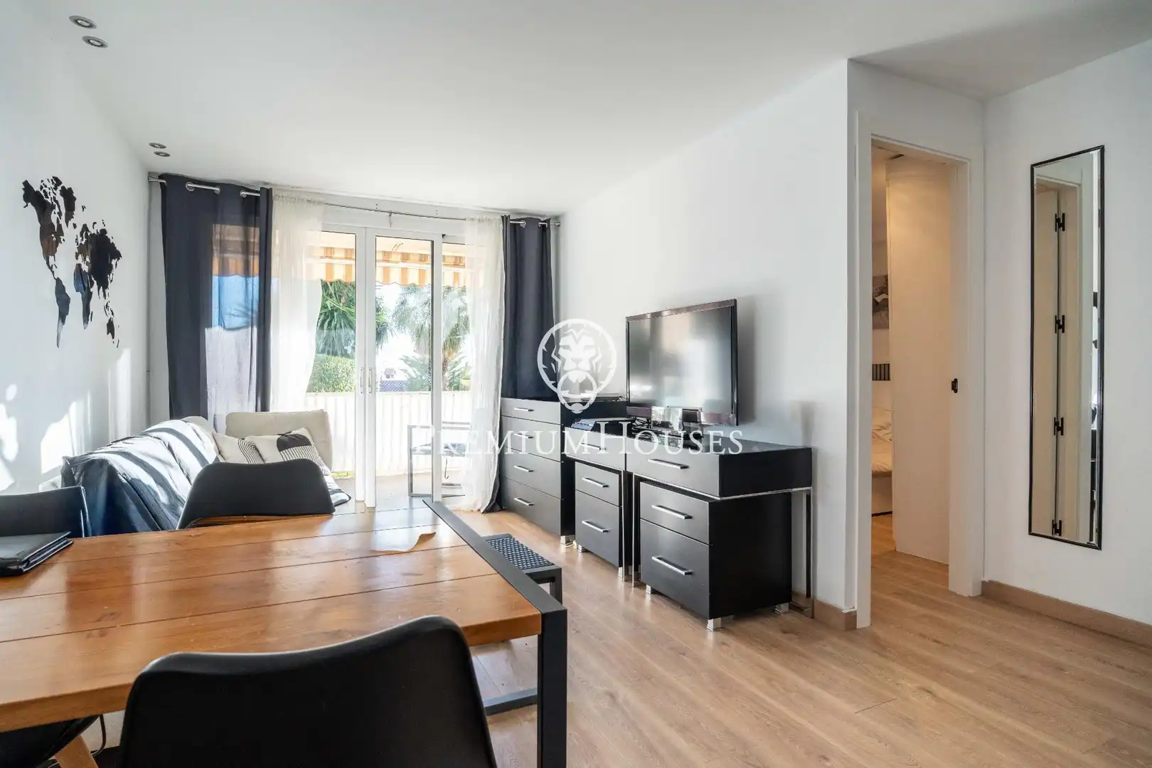 Schlafzimmer von Erdgeschoss zum Verkauf in Sant Pere de Ribes mit Klimaanlage, Heizung und Privatgarten