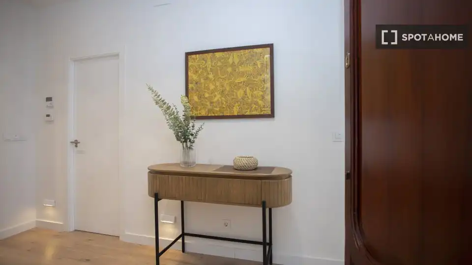 Piso con terraza en alquiler en L'Eixample, imagen 18