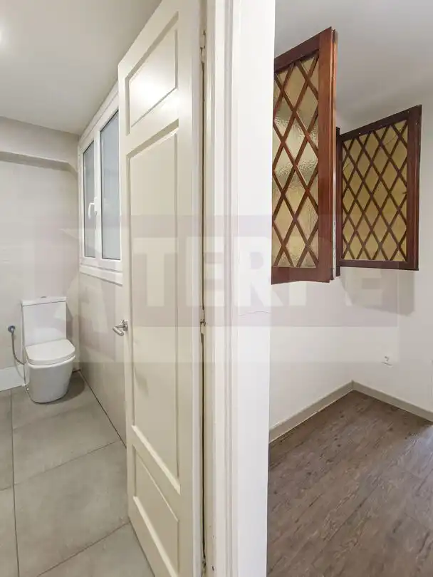 Piso en venta en Errenteria con Balcón