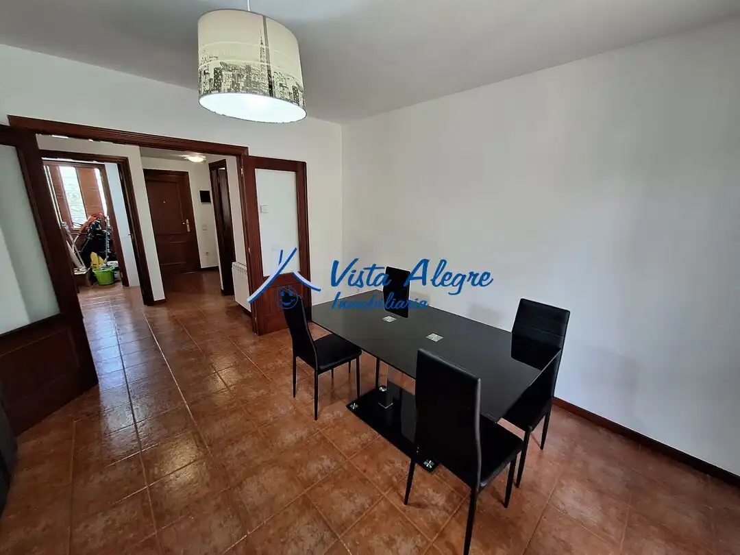 Esszimmer von Einfamilien-Reihenhaus zum Verkauf in Santo Domingo de la Calzada mit Heizung, Privatgarten und Terrasse