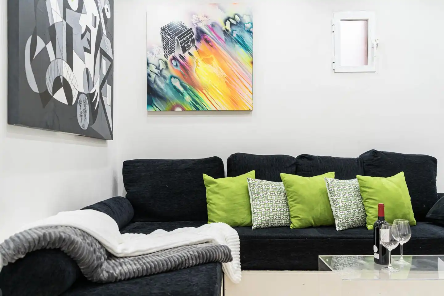 Living room of Ground floor for rent in Madrid  with Air Conditioner, Furnished and Internet