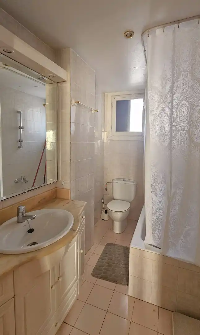 Bathroom of Flat for sale in Tolosa  with Heating, Furnished and Balcony