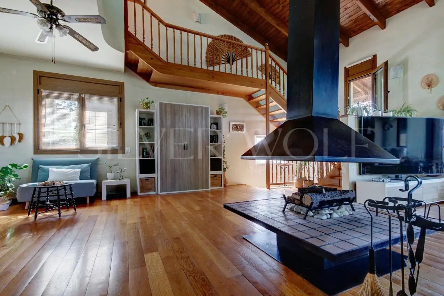 Sala de estar de Casa o chalet en venta en Vallirana con Calefacción, Jardín privado y Parquet