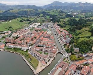 Vista exterior de Finca rústica de lloguer en Zumaia amb Calefacció, Jardí privat i Terrassa