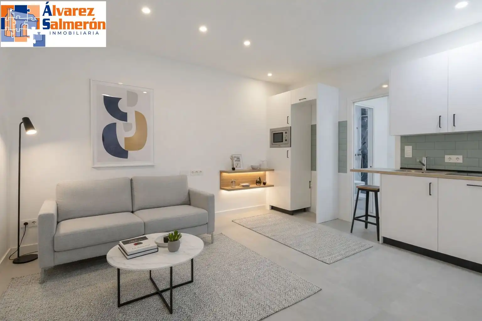Sala de estar de Apartamento en venta en  Granada Capital