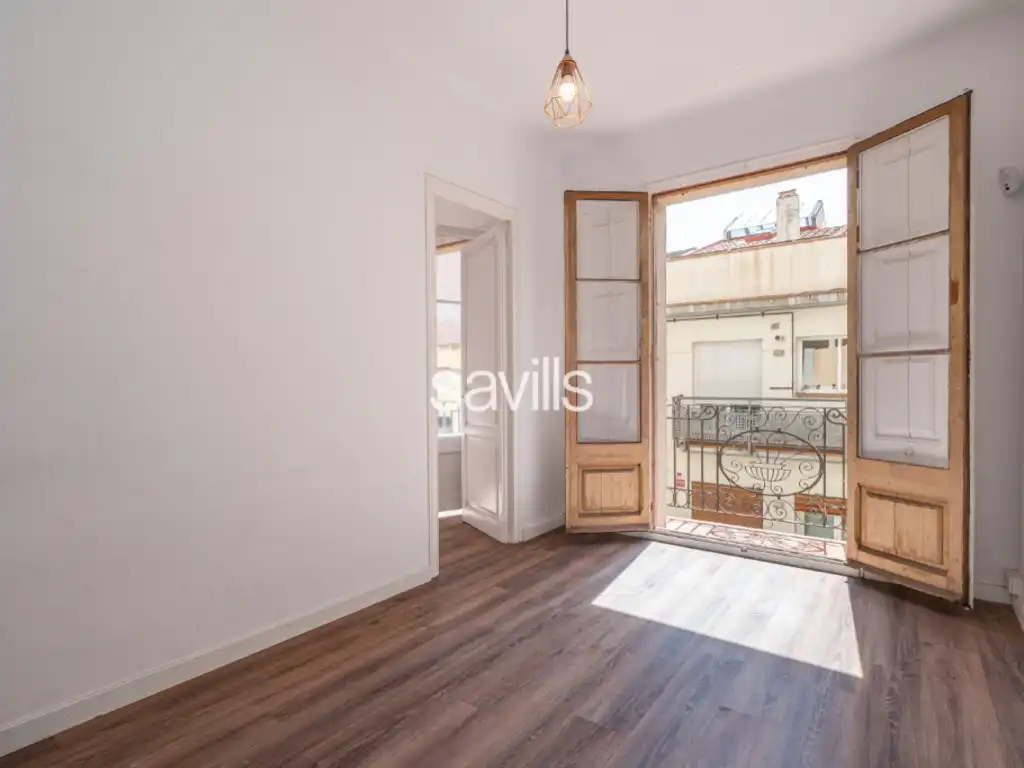 Bedroom of Apartments for sale in Barcelona  with Air Conditioner and Balcony