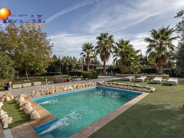 Xalet amb piscina en venda a Pantano de Cubillas